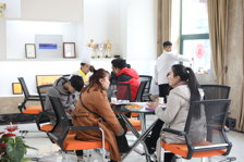 火爆报名 学厨师 山东新东方环境好